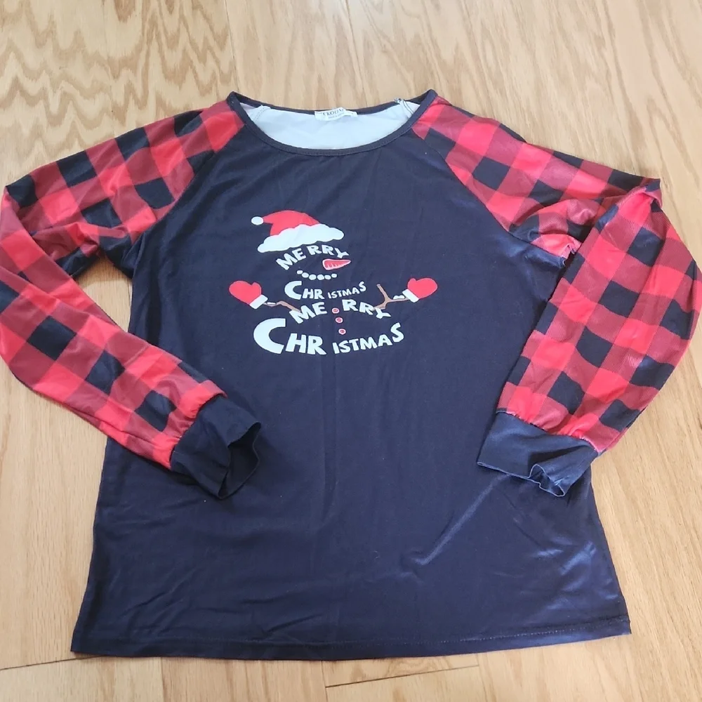 Ekouaer Christmas Pajamas Long Sleeve Matching Sets with Plaid Pants Medium